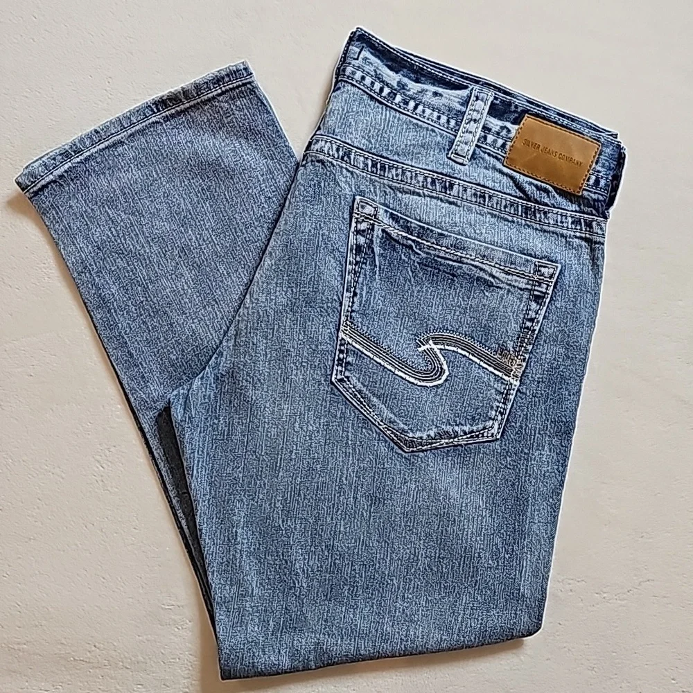 Silver Jeans Co. Eddie Blue Jeans. Men's Size: Waist 42x31 1/2 Inseam.